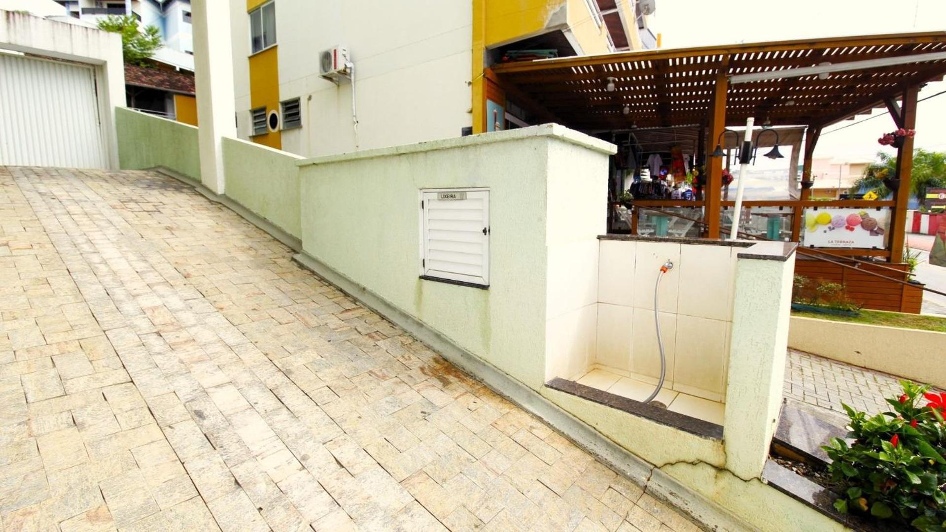 1006 - Apartamento Com Vista Para O Mar Bombinhas Esterno foto